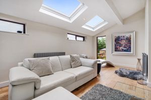 Sitting Room - click for photo gallery